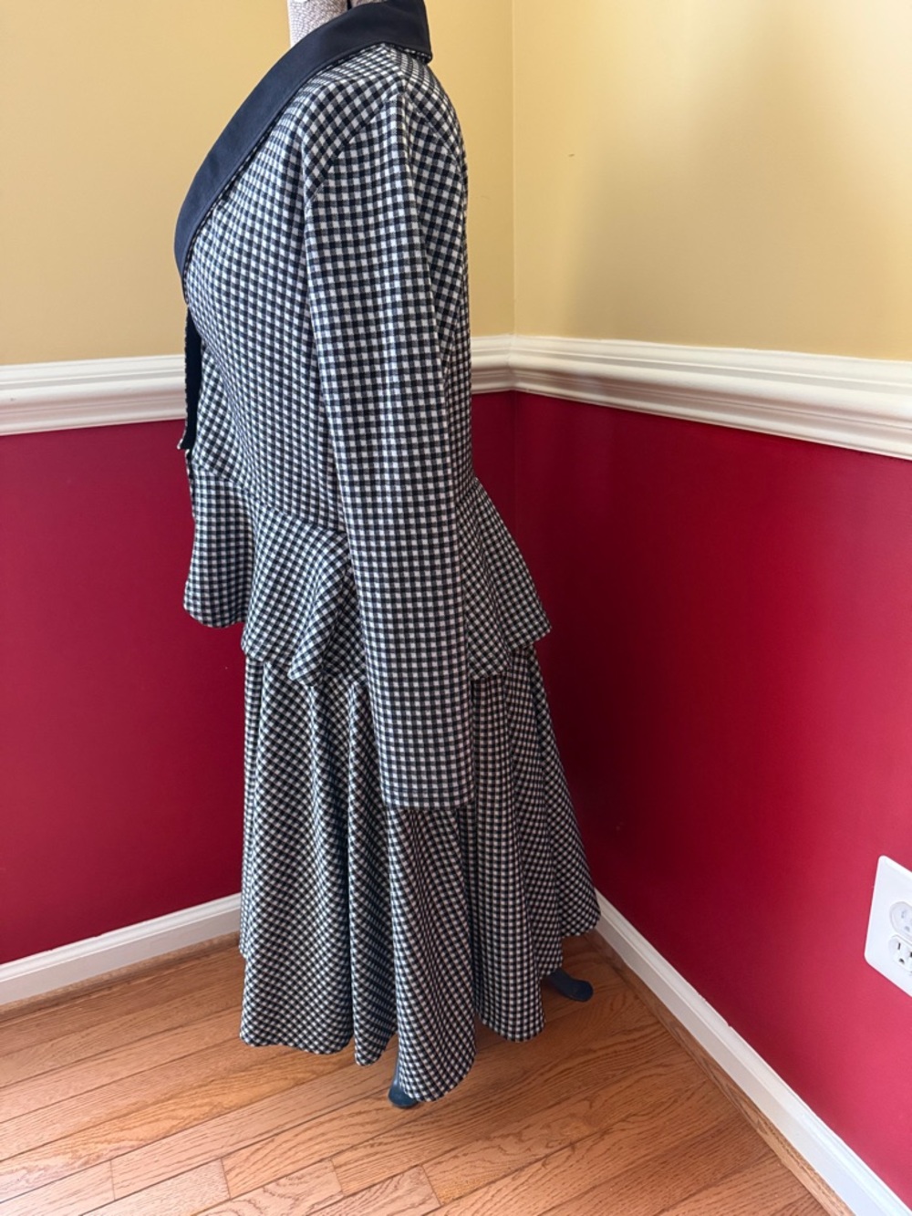 Heart of Haute B&W Checked Suit - L/XL - Picture 4 of 8